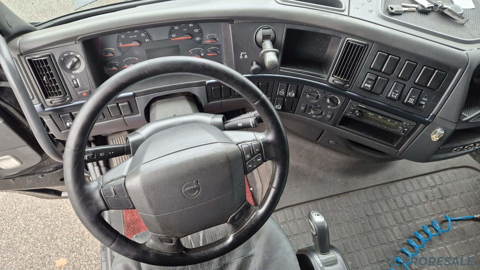VOLVO FH 13.500 42T EURO 5/EEV - Tractor: foto 4 VOLVO FH 13.500 42T EURO 5/EEV - Tractor: foto 4