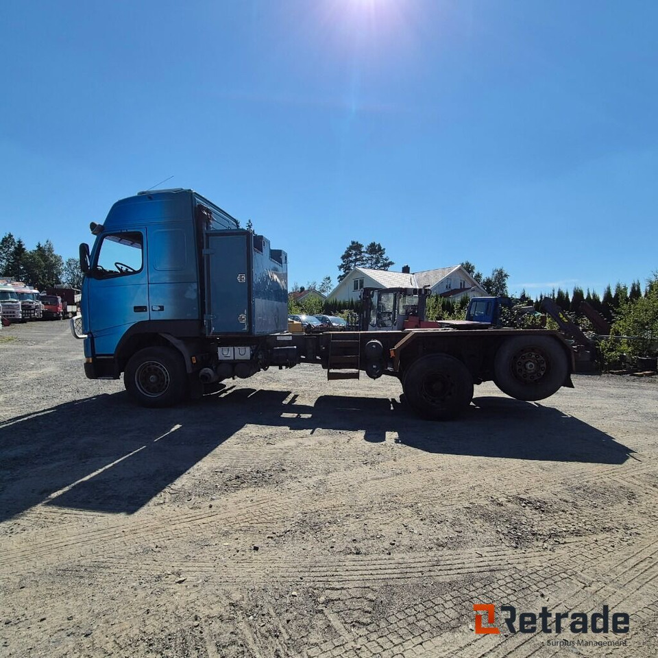 1996mod. VOLVO FH12 420HK - Automóvel: foto 4 1996mod. VOLVO FH12 420HK - Automóvel: foto 4