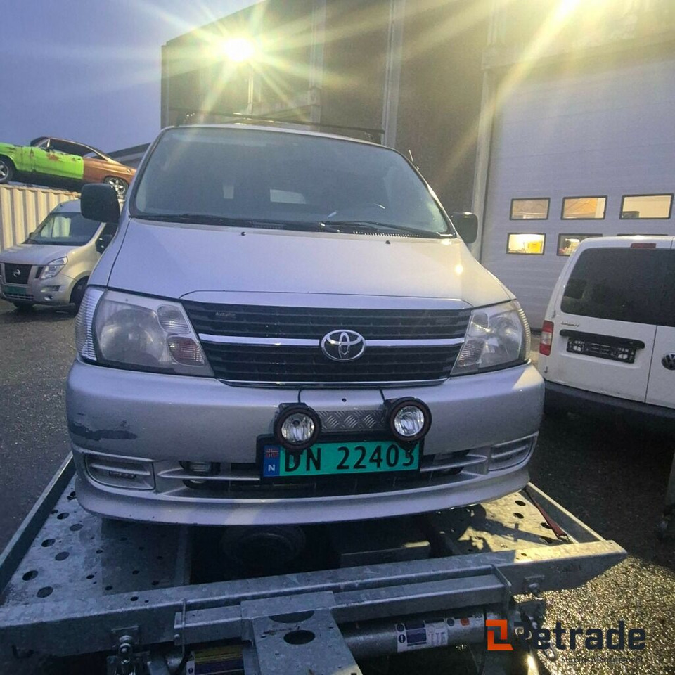 2009mod. TOYOTA HIACE 4WD D4d 4wd - Automóvel: foto 1 2009mod. TOYOTA HIACE 4WD D4d 4wd - Automóvel: foto 1