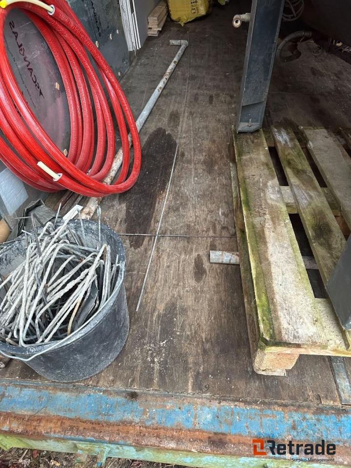 Container 20 fods skibs container - Equipamento de construção: foto 5 Container 20 fods skibs container - Equipamento de construção: foto 5