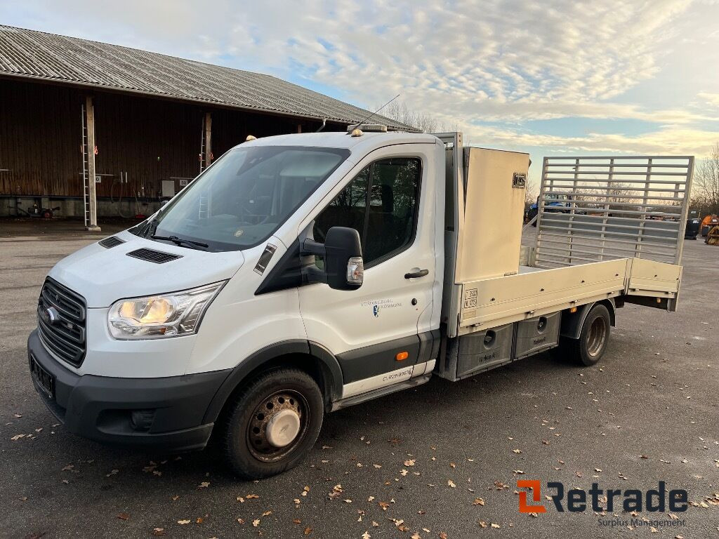 FORD TRANSIT 2.2 TDCi med ALU-knæklad og læsserampe. - Automóvel: foto 1 FORD TRANSIT 2.2 TDCi med ALU-knæklad og læsserampe. - Automóvel: foto 1