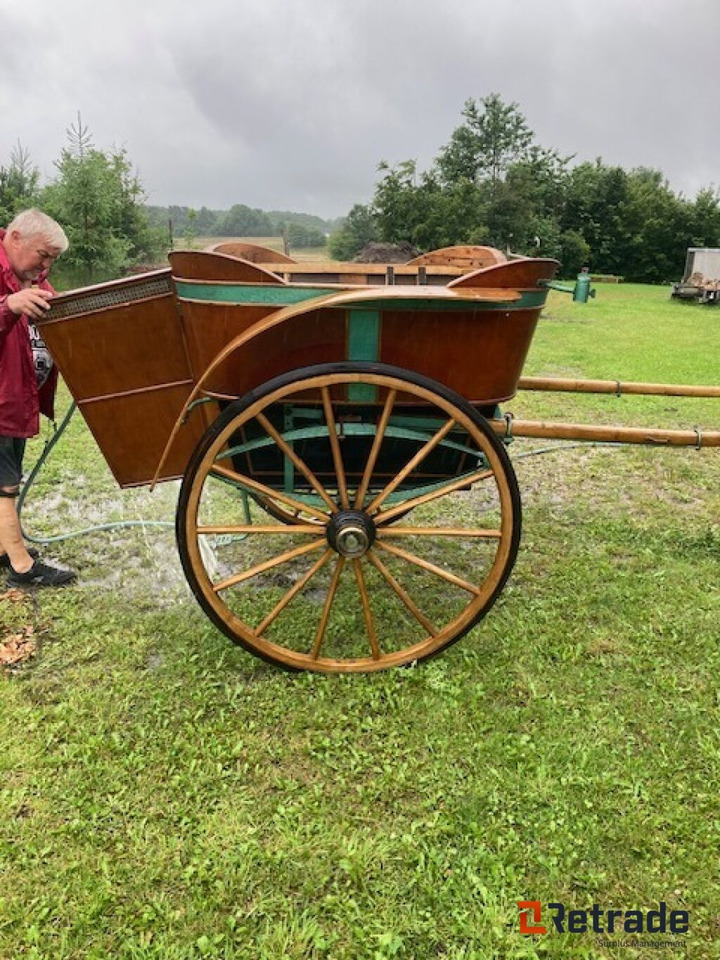 Forskelligt udstyr Oldtimer Hestevogne LOT Jumpe - Equipamento de gado: foto 1 Forskelligt udstyr Oldtimer Hestevogne LOT Jumpe - Equipamento de gado: foto 1
