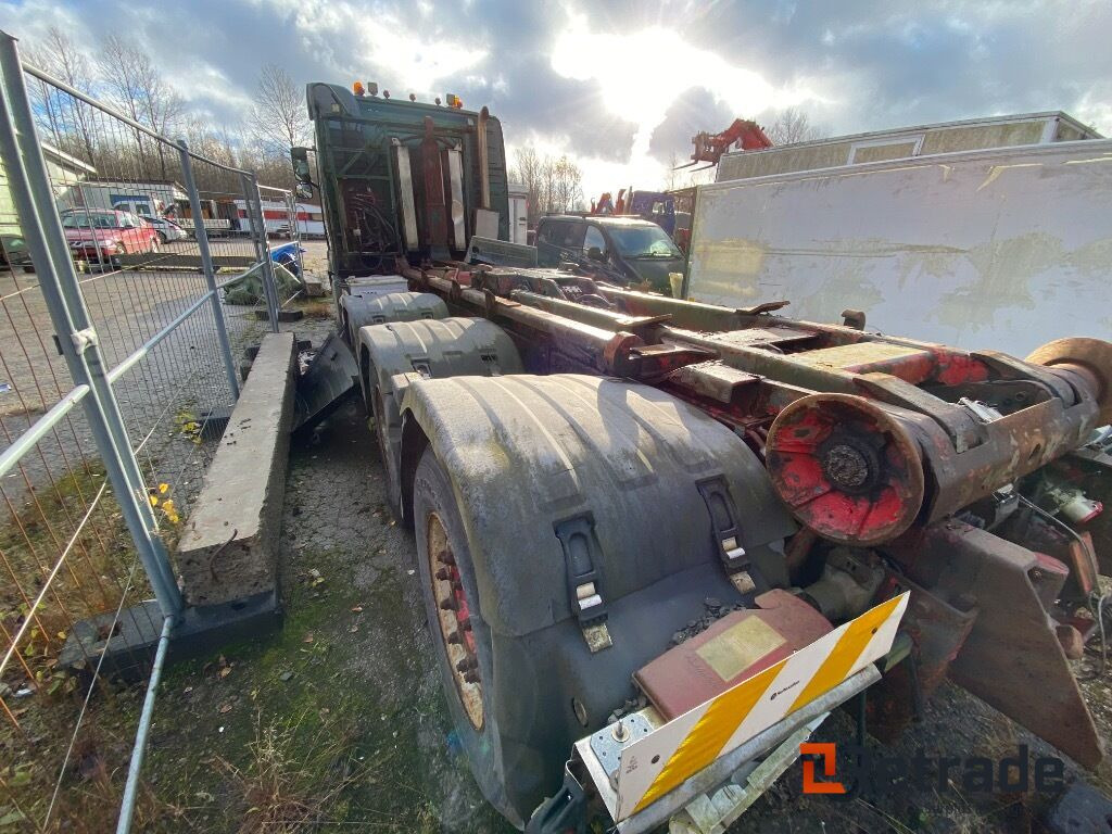 Lastväxlare Tridem Volvo FH 480-37 Reservdelsbil - Camião polibenne: foto 4 Lastväxlare Tridem Volvo FH 480-37 Reservdelsbil - Camião polibenne: foto 4