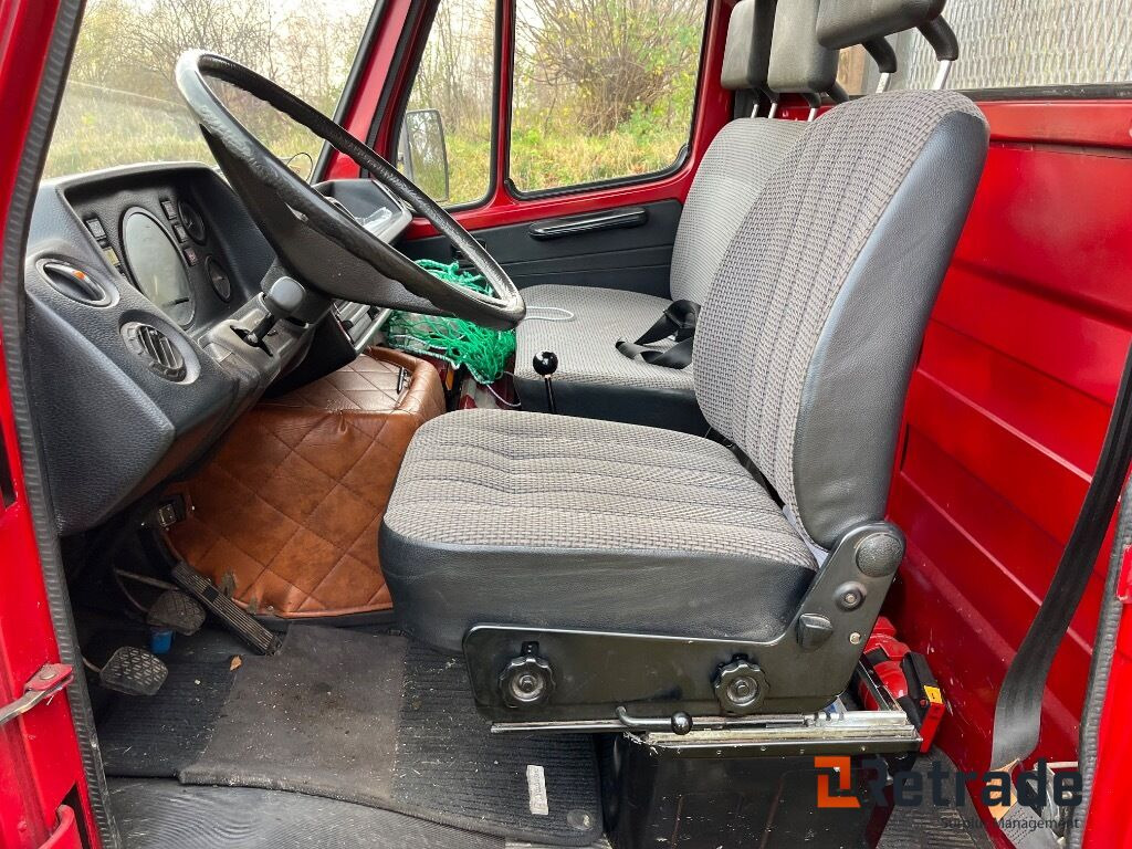 MERCEDES-BENZ 30/35 Ladvogn. - Camião de caixa aberta/ Plataforma: foto 5 MERCEDES-BENZ 30/35 Ladvogn. - Camião de caixa aberta/ Plataforma: foto 5