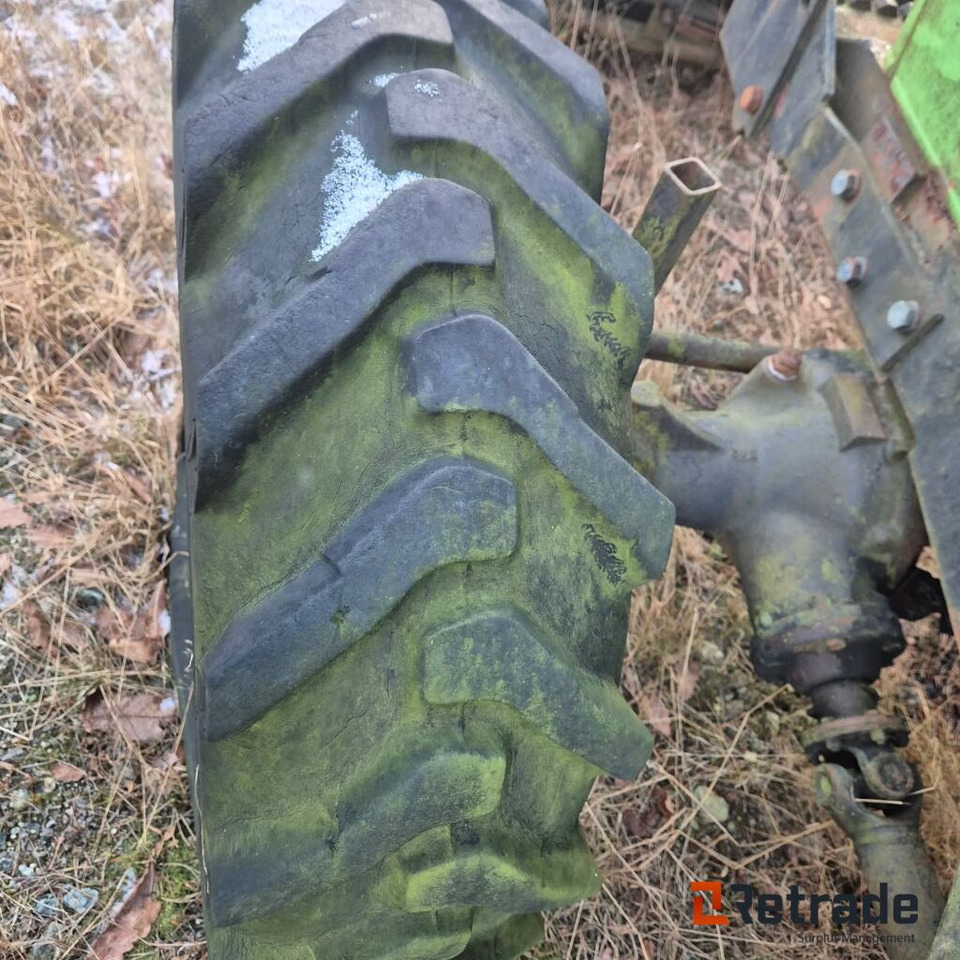 1983mod. DEUTZ D6207C 4wd - Máquina agrícola: foto 5 1983mod. DEUTZ D6207C 4wd - Máquina agrícola: foto 5