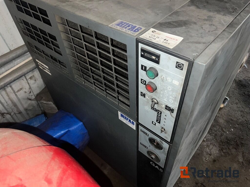 SkruvKompressor Atlas Copco GA5 & Gävle galvan lufttank 500liter - Máquina de construção: foto 3 SkruvKompressor Atlas Copco GA5 & Gävle galvan lufttank 500liter - Máquina de construção: foto 3