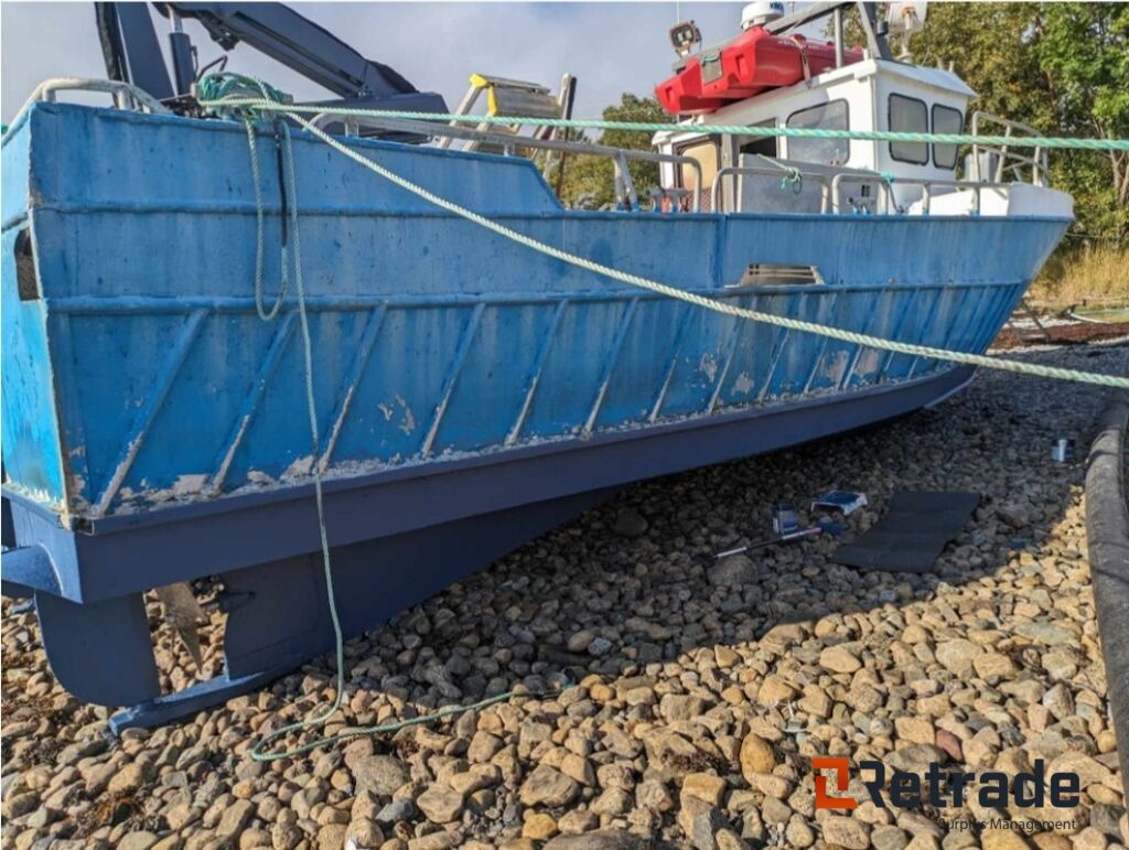 Working boat FEMRIS Katamaran - LK4568 - Máquina de outro: foto 3 Working boat FEMRIS Katamaran - LK4568 - Máquina de outro: foto 3