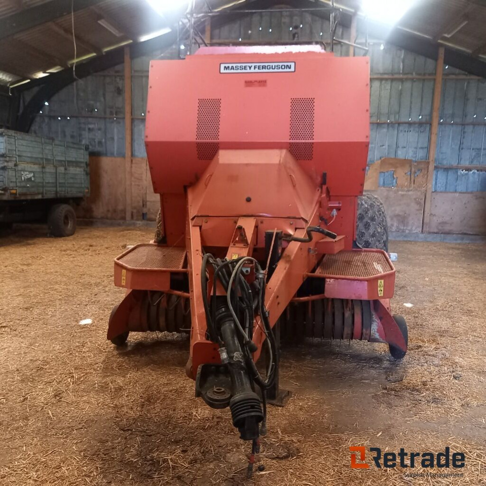 Massey Ferguson 190 Bigballepresser. - Enfardadeira de fardos quadrados: foto 2 Massey Ferguson 190 Bigballepresser. - Enfardadeira de fardos quadrados: foto 2