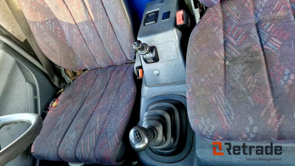 Camião de caixa aberta/ Plataforma, Camião grua Mercedes-Benz Atego 818L med 6 meter plan og kran: foto 11