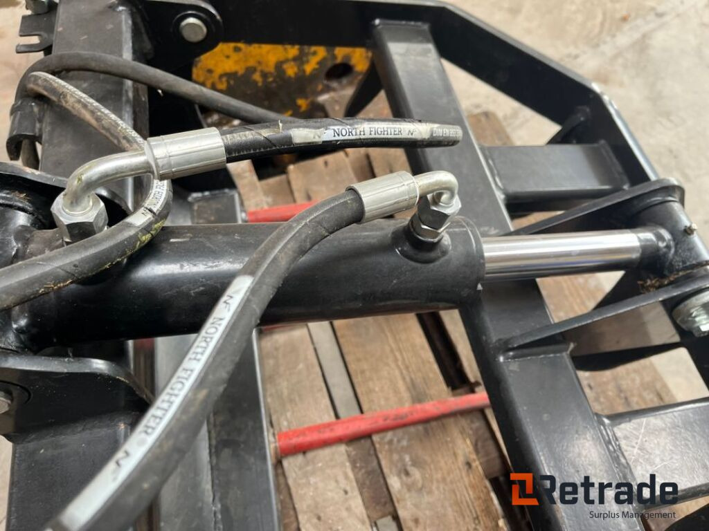 Overfaldsklo til Avant/multi One / Assault claw for Avant/multi One - Equipamento para silagem: foto 5 Overfaldsklo til Avant/multi One / Assault claw for Avant/multi One - Equipamento para silagem: foto 5