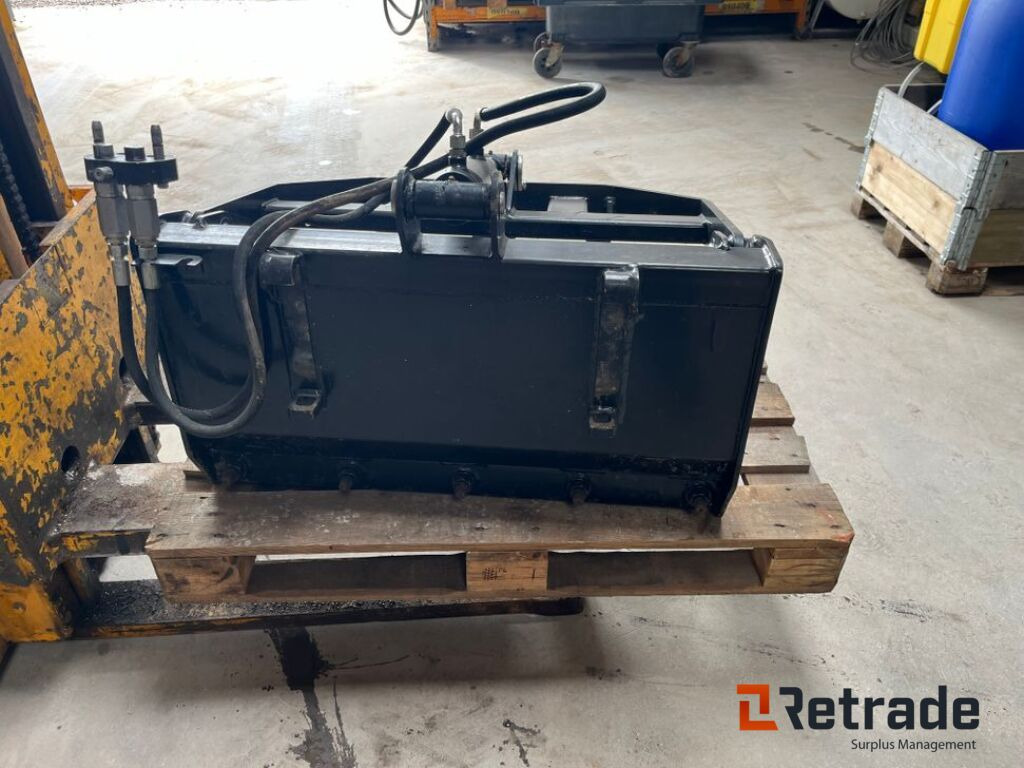 Overfaldsklo til Avant/multi One / Assault claw for Avant/multi One - Equipamento para silagem: foto 3 Overfaldsklo til Avant/multi One / Assault claw for Avant/multi One - Equipamento para silagem: foto 3