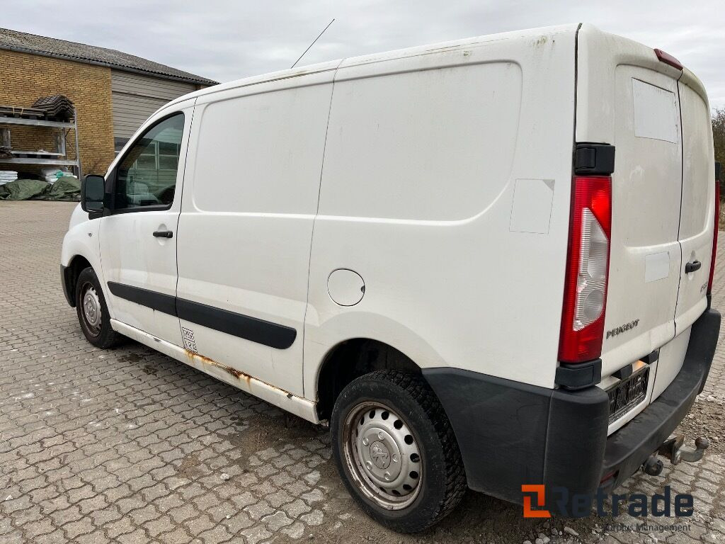 PEUGEOT EXPERT 2.0 HDi 128 hk L1H1 Kassevogn. - Automóvel: foto 4 PEUGEOT EXPERT 2.0 HDi 128 hk L1H1 Kassevogn. - Automóvel: foto 4