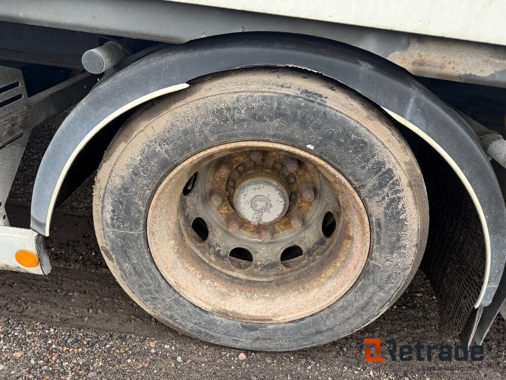 Släpvagn VAK V4-40 - Reboque frigorífico: foto 5 Släpvagn VAK V4-40 - Reboque frigorífico: foto 5