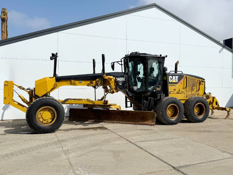 Cat 140M AWD 6x6 VHP Plus - Snowblade/ Ripper - Motoniveladora: foto 1 Cat 140M AWD 6x6 VHP Plus - Snowblade/ Ripper - Motoniveladora: foto 1