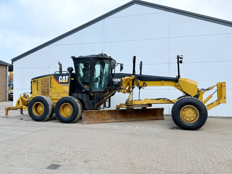 Cat 140M AWD 6x6 VHP Plus - Snowblade/ Ripper - Motoniveladora: foto 4 Cat 140M AWD 6x6 VHP Plus - Snowblade/ Ripper - Motoniveladora: foto 4