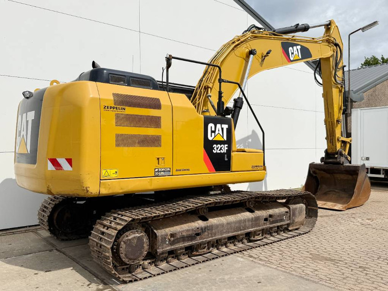 Cat 323FL - German Machine / Rear + Side Camera - Escavadora de rastos: foto 5 Cat 323FL - German Machine / Rear + Side Camera - Escavadora de rastos: foto 5