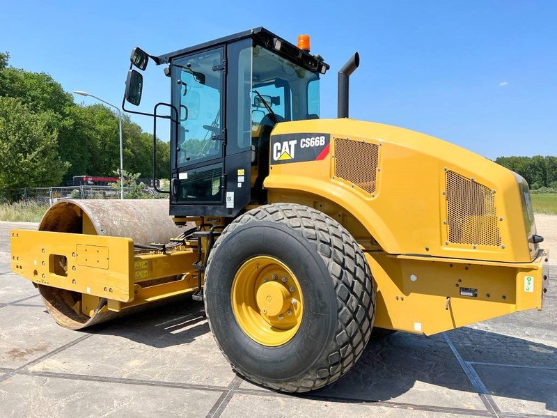 Cat CS66B - Excellent Condition / Low Hours / CE - Rolo: foto 3 Cat CS66B - Excellent Condition / Low Hours / CE - Rolo: foto 3