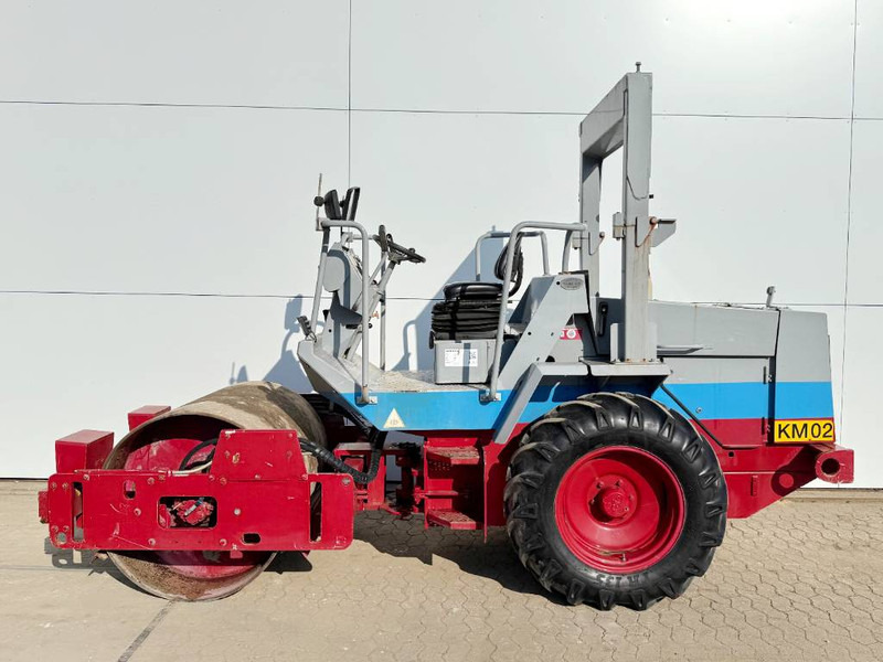 Hamm 2220D - Dutch Machine / Only 4342 Hours! - Rolo: foto 1 Hamm 2220D - Dutch Machine / Only 4342 Hours! - Rolo: foto 1