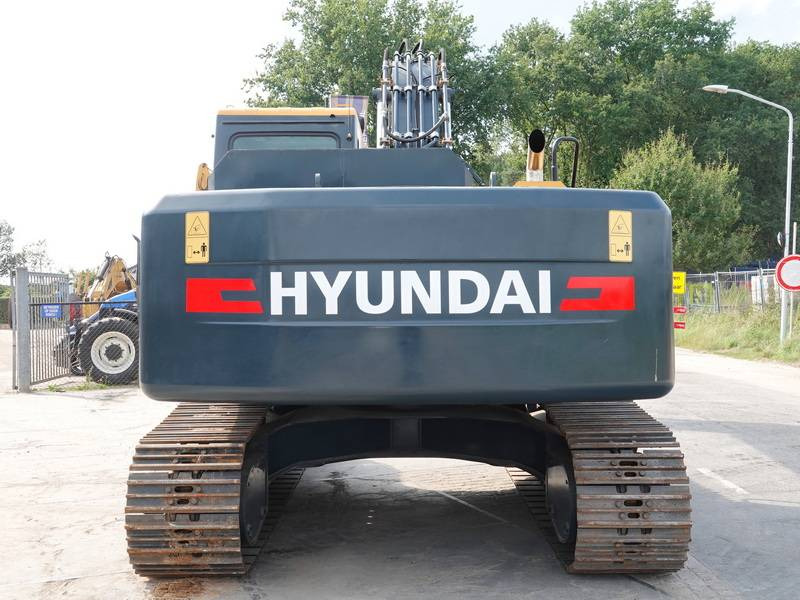 Hyundai R215L Smart Plus *2025 Model* - New / Unused - Escavadora de rastos: foto 4 Hyundai R215L Smart Plus *2025 Model* - New / Unused - Escavadora de rastos: foto 4