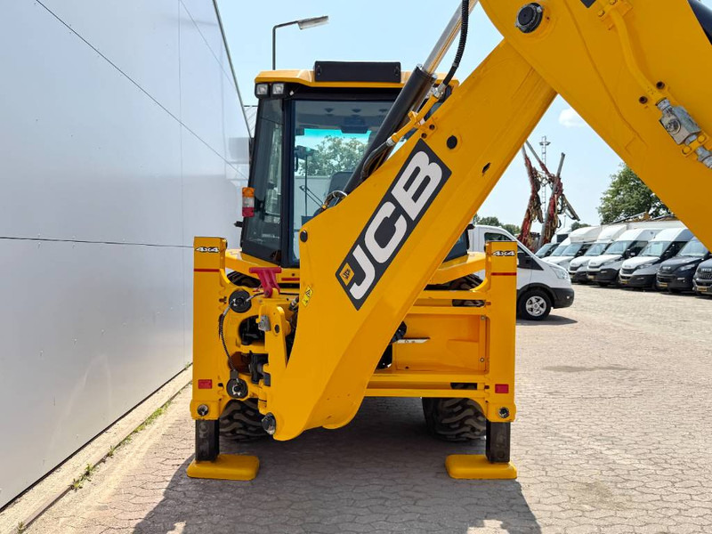 JCB 3DX / 3CX Plus 4WD - New / Unused/ Hammer Lines AC - Retroescavadeira: foto 3 JCB 3DX / 3CX Plus 4WD - New / Unused/ Hammer Lines AC - Retroescavadeira: foto 3