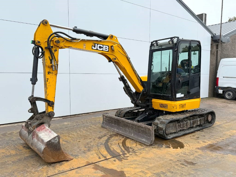 JCB 48Z-1 - Hammer Lines / Quick Coupler - Mini escavadeira: foto 2 JCB 48Z-1 - Hammer Lines / Quick Coupler - Mini escavadeira: foto 2