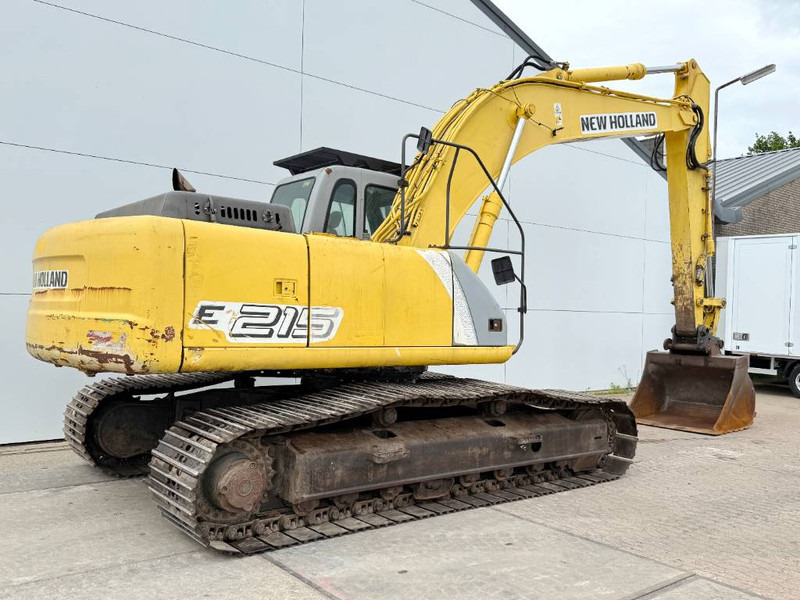 New Holland E215LC - German Machine / Hammer Lines - Escavadora de rastos: foto 5 New Holland E215LC - German Machine / Hammer Lines - Escavadora de rastos: foto 5