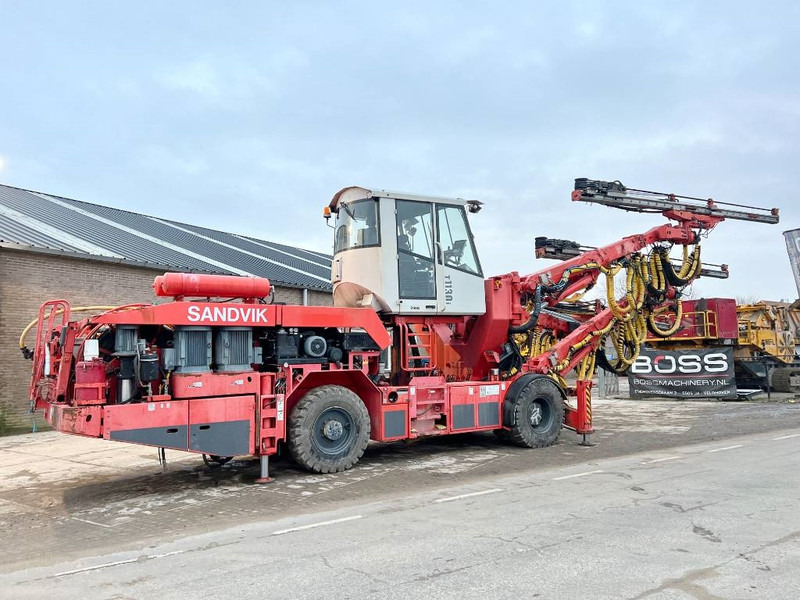 Sandvik DT1130i Drill Rig - Máquina de perfuração: foto 4 Sandvik DT1130i Drill Rig - Máquina de perfuração: foto 4