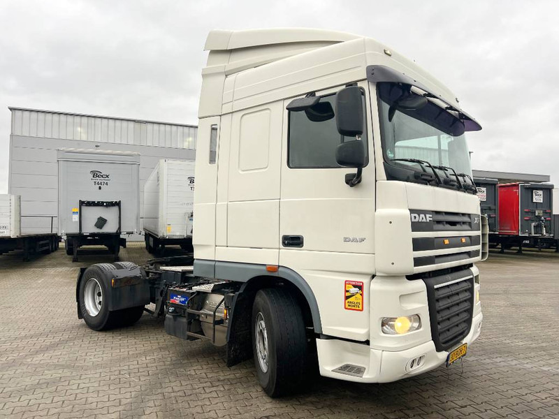 Tractor DAF XF 105.460 Automatic Gearbox / Euro 5: foto 5