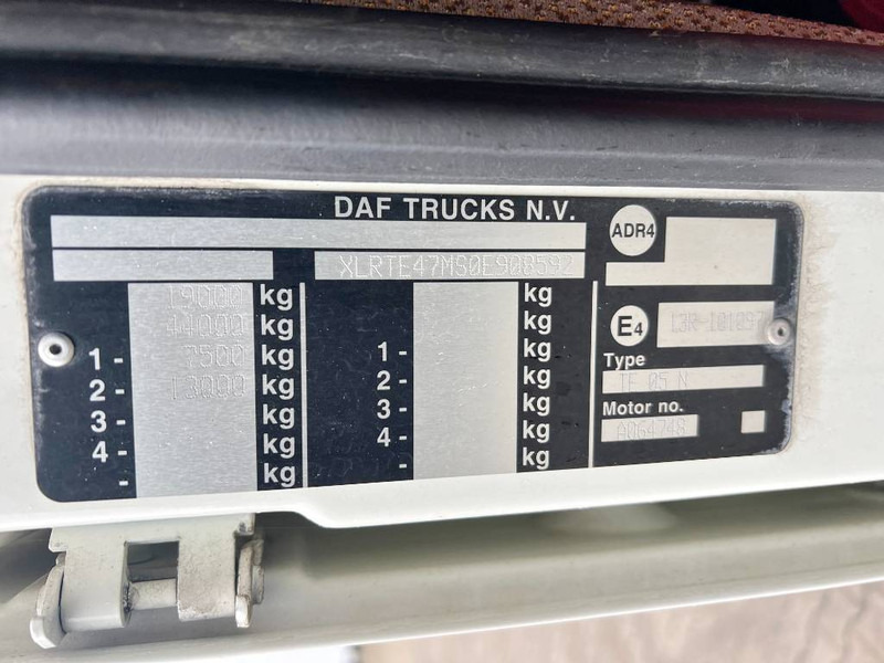 Tractor DAF XF 105.460 Automatic Gearbox / Euro 5: foto 15