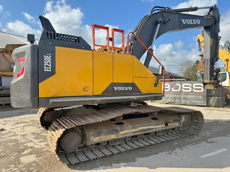 Volvo EC250EL - Dutch Machine / Quick Coupler - Escavadora de rastos: foto 5 Volvo EC250EL - Dutch Machine / Quick Coupler - Escavadora de rastos: foto 5