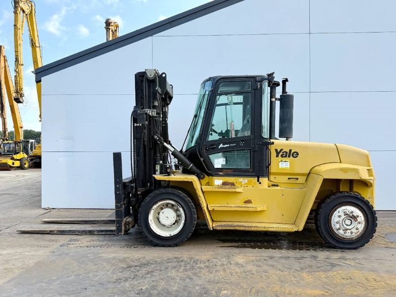 Yale GDP120DB - Triplex / Side Shift / Fork Positioners - Empilhadeira a diesel: foto 3 Yale GDP120DB - Triplex / Side Shift / Fork Positioners - Empilhadeira a diesel: foto 3