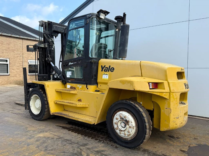 Yale GDP120DB - Triplex / Side Shift / Fork Positioners - Empilhadeira a diesel: foto 4 Yale GDP120DB - Triplex / Side Shift / Fork Positioners - Empilhadeira a diesel: foto 4