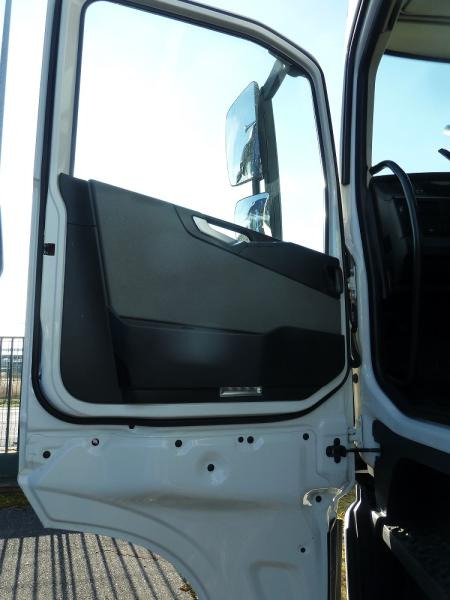 Tractor Volvo FH 500: foto 15