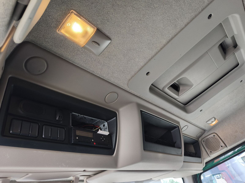 Camião de lona DAF LF 180 FA: foto 17