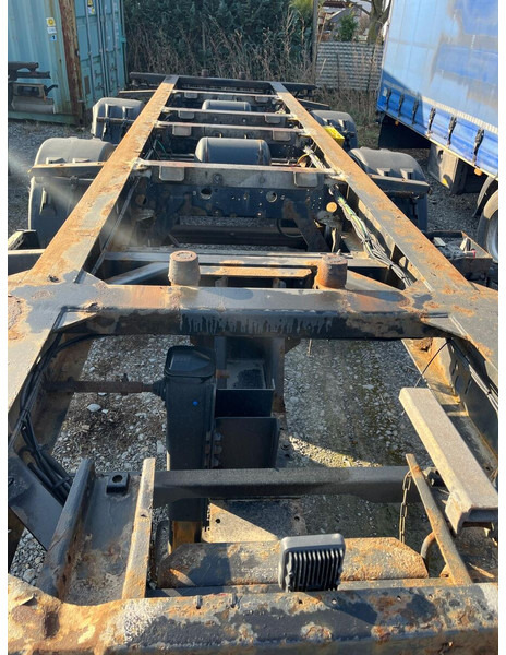 Krone Fahrgestell BDF ZZ 18XF0 DC07CLNF - Reboque chassi: foto 4 Krone Fahrgestell BDF ZZ 18XF0 DC07CLNF - Reboque chassi: foto 4