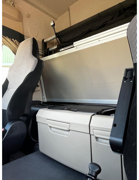 Camião de lona MAN TGL 8.220: foto 13 Camião de lona MAN TGL 8.220: foto 13