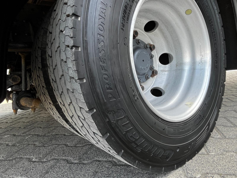 Camião de lona MAN TGL 8.220: foto 16 Camião de lona MAN TGL 8.220: foto 16