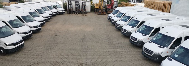 Mercedes-Benz 519 Sprinter AHK - Minibus, Furgão de passageiros: foto 2 Mercedes-Benz 519 Sprinter AHK - Minibus, Furgão de passageiros: foto 2