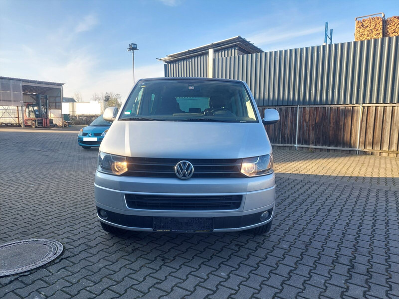 Volkswagen Transporter Multivan AHK Doppelklima Tisch Leder 7-Sitzer - Minibus, Furgão de passageiros: foto 3 Volkswagen Transporter Multivan AHK Doppelklima Tisch Leder 7-Sitzer - Minibus, Furgão de passageiros: foto 3