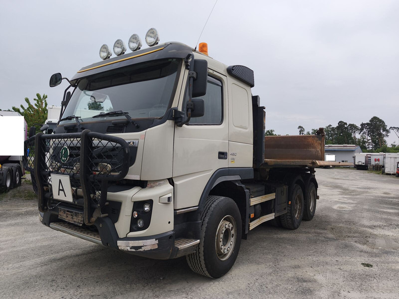 Volvo FMX 460 Meiller Dreiseitenkipper Bordmatik EEV 6x4 AHK (1) - Camião basculante: foto 1 Volvo FMX 460 Meiller Dreiseitenkipper Bordmatik EEV 6x4 AHK (1) - Camião basculante: foto 1