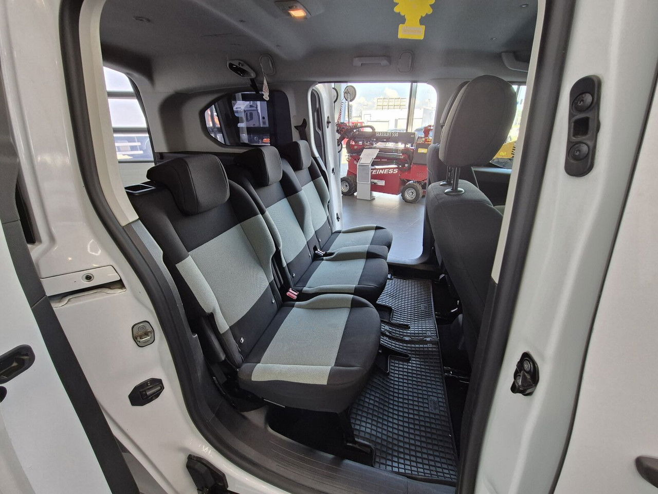 Furgão Citroën Berlingo: foto 26