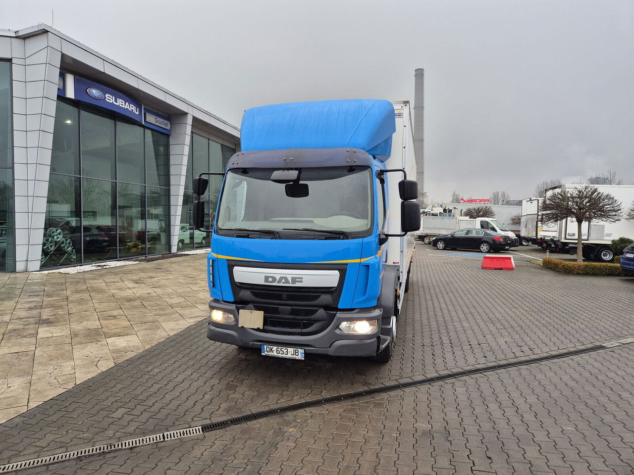 DAF LF 220 - Camião furgão: foto 3 DAF LF 220 - Camião furgão: foto 3