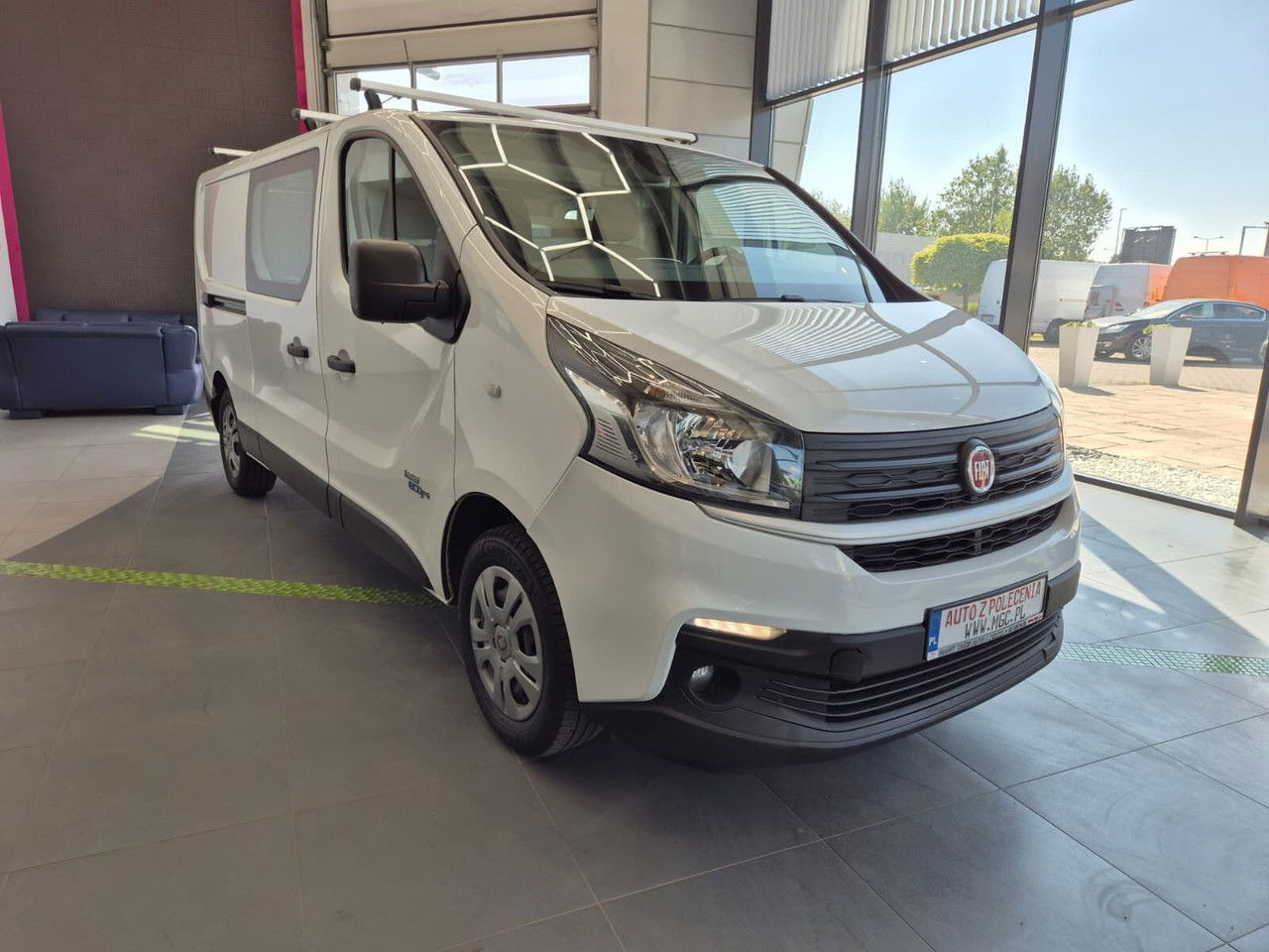 Fiat Talento 1.6 125 / L2H1 / 1 Owner / Service - Furgão compacto: foto 5 Fiat Talento 1.6 125 / L2H1 / 1 Owner / Service - Furgão compacto: foto 5