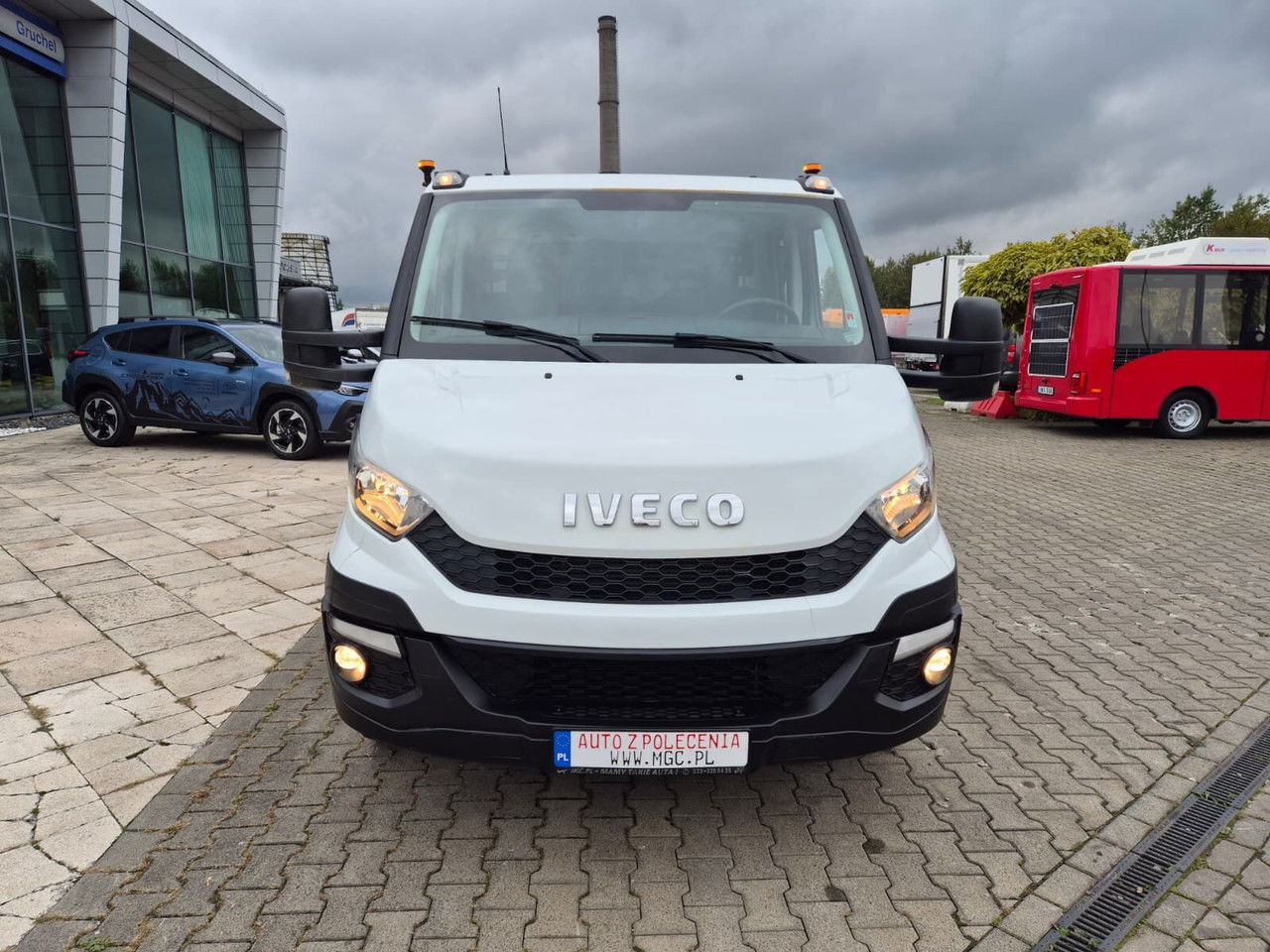 Iveco Daily 35 35S15 / Doka / 1 Owner / LOW KM / 7 Seats - Carrinha de caixa aberta: foto 3 Iveco Daily 35 35S15 / Doka / 1 Owner / LOW KM / 7 Seats - Carrinha de caixa aberta: foto 3