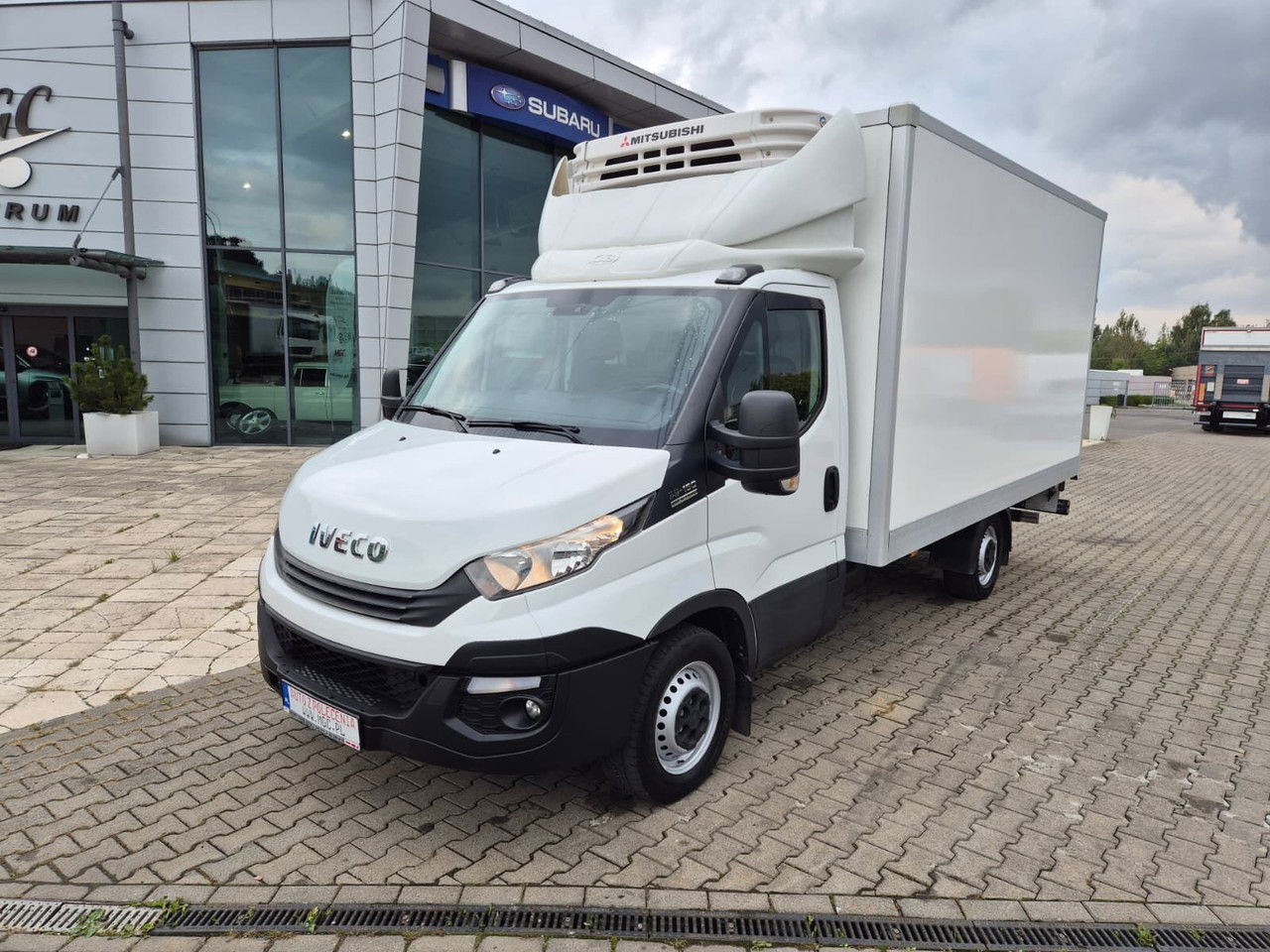 Iveco Daily 35S16 Hi-Matic / 1 Owner / Mitsubishi / Serviced - Carrinha frigorífica: foto 2 Iveco Daily 35S16 Hi-Matic / 1 Owner / Mitsubishi / Serviced - Carrinha frigorífica: foto 2