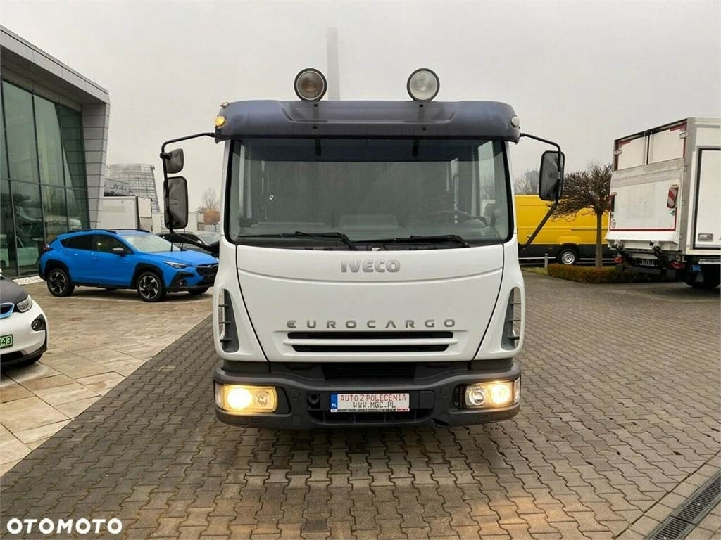 Iveco EuroCargo ML80E17 / HDS HMF / 1 OWNER / DOKA - Camião de caixa aberta/ Plataforma: foto 3 Iveco EuroCargo ML80E17 / HDS HMF / 1 OWNER / DOKA - Camião de caixa aberta/ Plataforma: foto 3