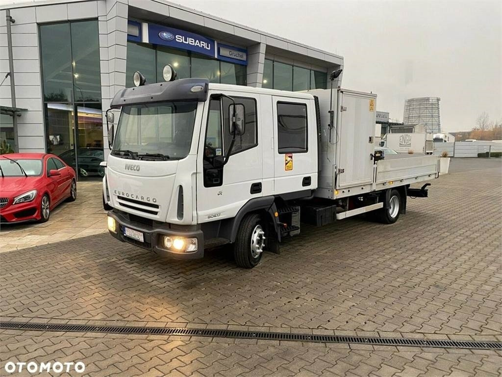 Iveco EuroCargo ML80E17 / HDS HMF / 1 OWNER / DOKA - Camião de caixa aberta/ Plataforma: foto 1 Iveco EuroCargo ML80E17 / HDS HMF / 1 OWNER / DOKA - Camião de caixa aberta/ Plataforma: foto 1
