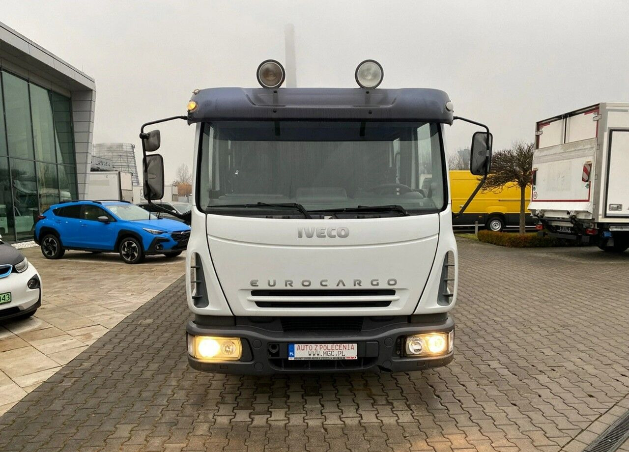 Iveco Eurocargo ML80E17 - Camião de caixa aberta/ Plataforma, Camião grua: foto 4 Iveco Eurocargo ML80E17 - Camião de caixa aberta/ Plataforma, Camião grua: foto 4