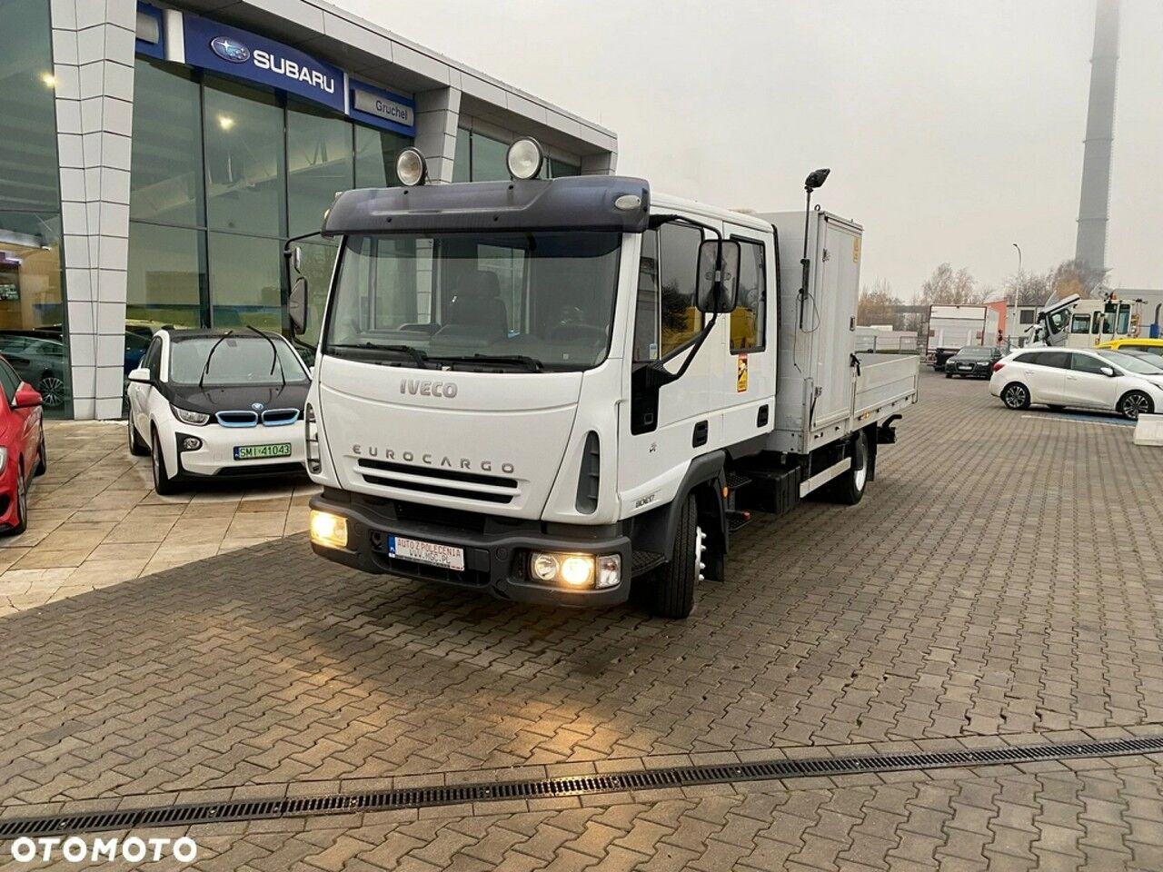 Iveco Eurocargo ML80E17 - Camião de caixa aberta/ Plataforma, Camião grua: foto 3 Iveco Eurocargo ML80E17 - Camião de caixa aberta/ Plataforma, Camião grua: foto 3