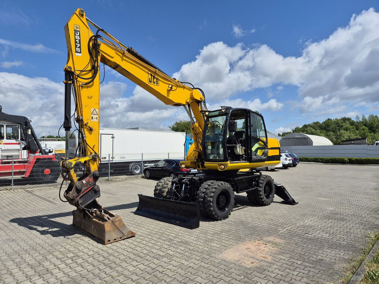 JCB JS 175 W / 18000MTH / 1 Owner / Serviced - Escavadeira de rodas: foto 1 JCB JS 175 W / 18000MTH / 1 Owner / Serviced - Escavadeira de rodas: foto 1